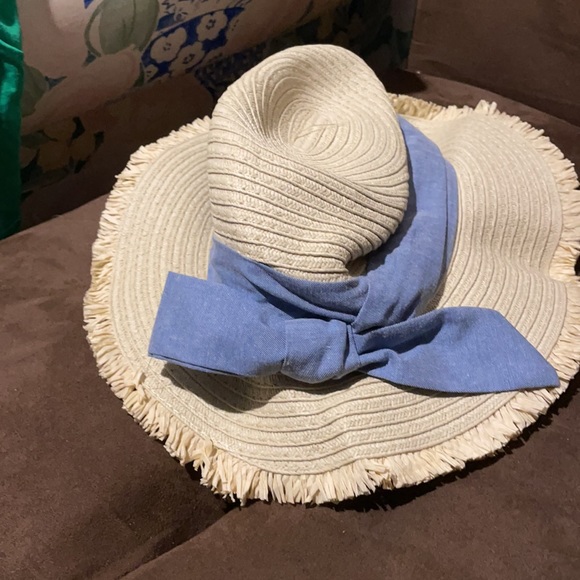 Hat - Picture 2 of 2